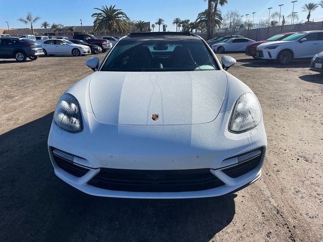 2017 Porsche Panamera Turbo