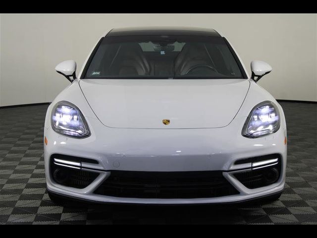 2017 Porsche Panamera Turbo