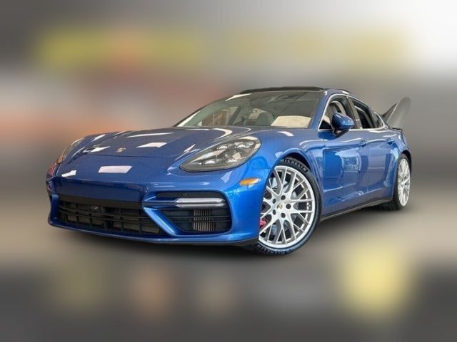 2017 Porsche Panamera Turbo