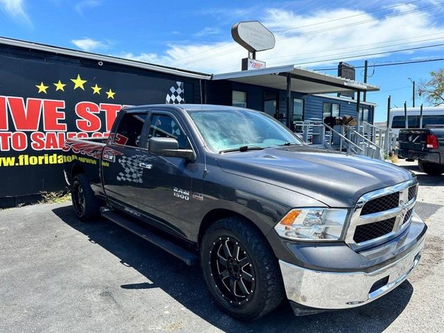 2017 Ram 1500 SLT