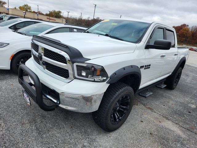 2017 Ram 1500 SLT