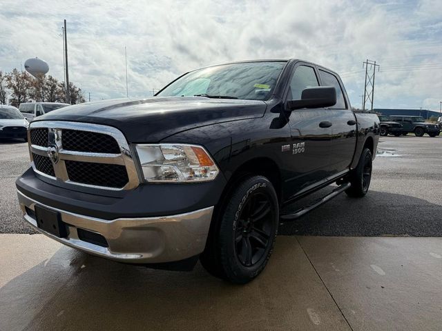 2017 Ram 1500 SLT