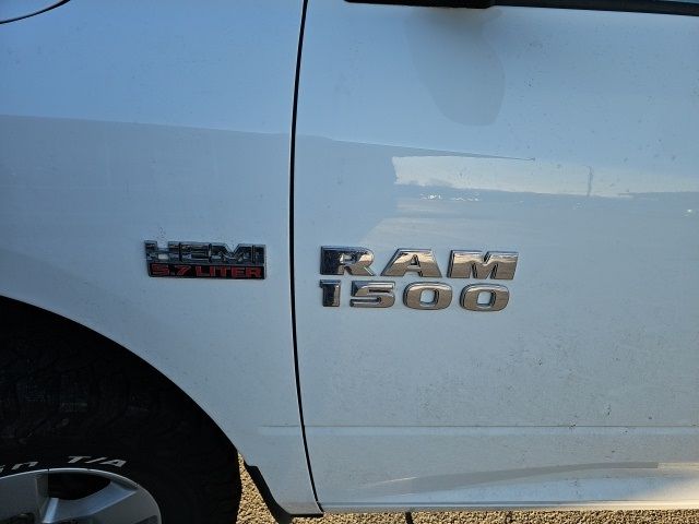 2017 Ram 1500 SLT