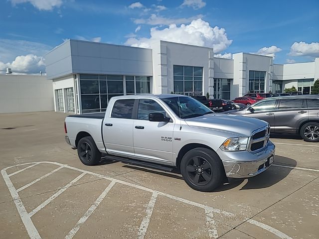 2017 Ram 1500 SLT