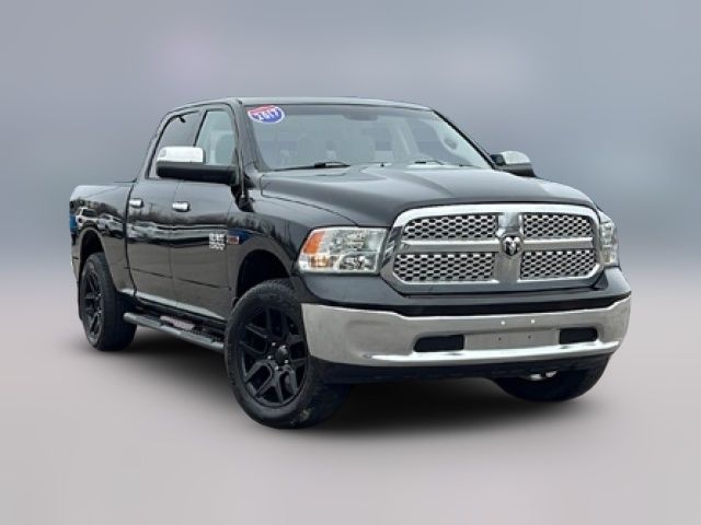 2017 Ram 1500 SLT
