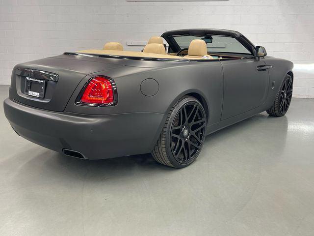 2017 Rolls-Royce Dawn Base