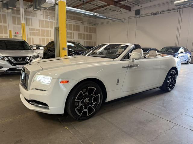 2017 Rolls-Royce Dawn Base