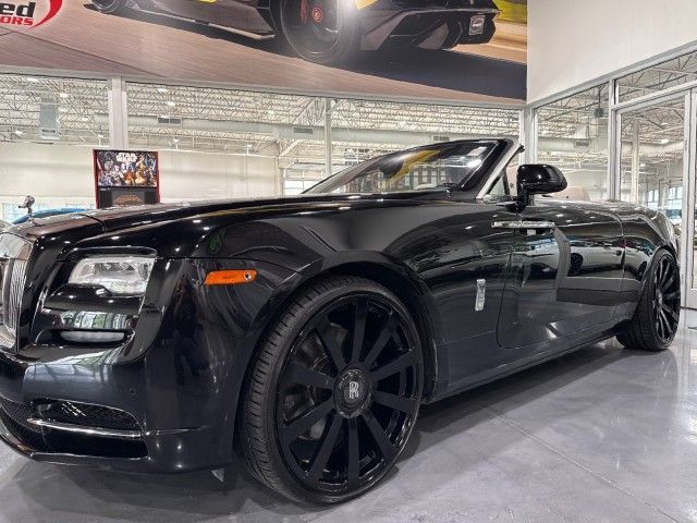 2017 Rolls-Royce Dawn Base