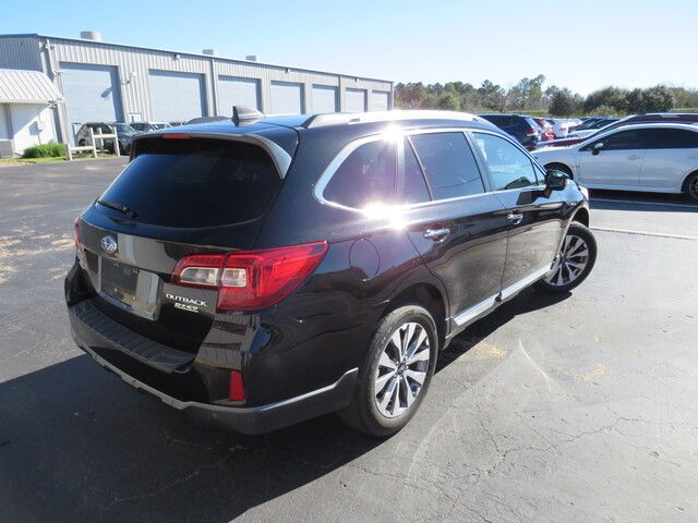 2017 Subaru Outback Touring