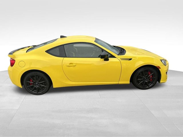 2017 Subaru BRZ Series.Yellow