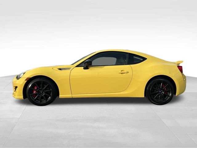 2017 Subaru BRZ Series.Yellow