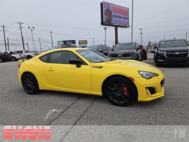 2017 Subaru BRZ Series.Yellow