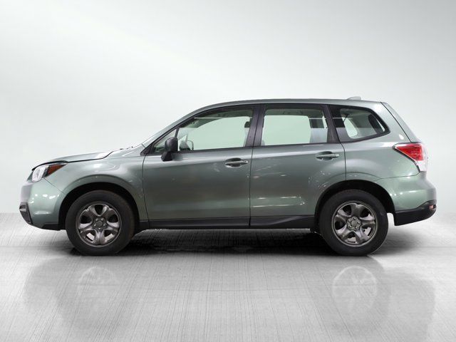 2017 Subaru Forester Base