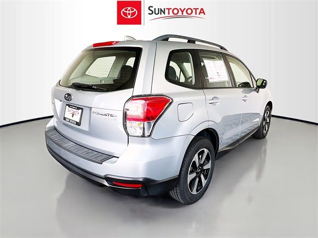 2017 Subaru Forester Base