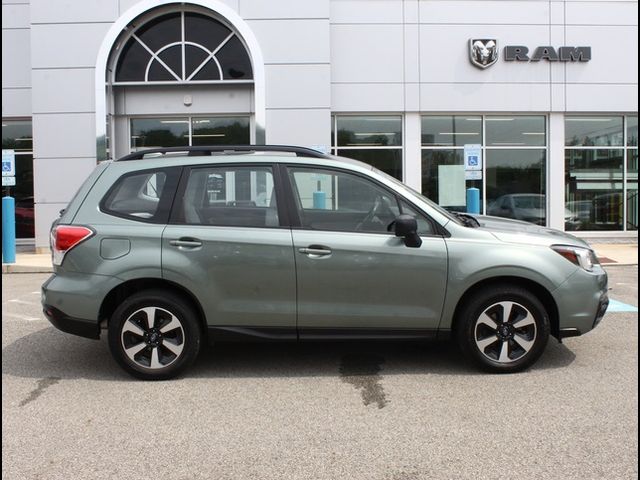 2017 Subaru Forester Base