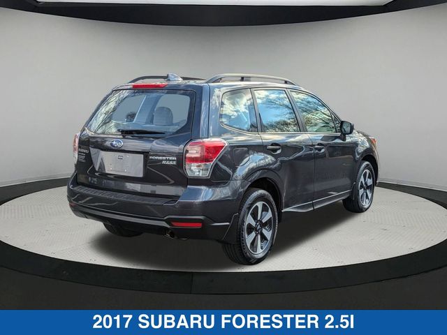 2017 Subaru Forester Base