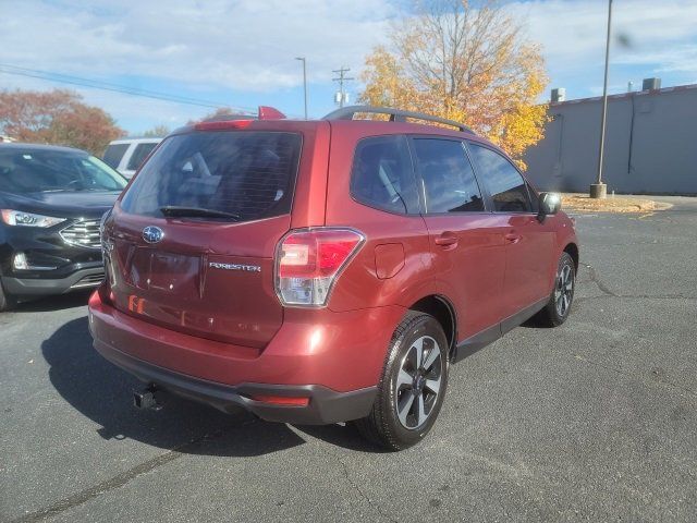 2017 Subaru Forester Base