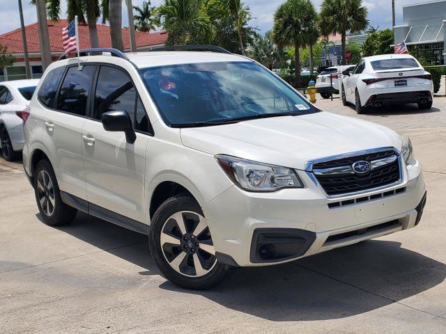 2017 Subaru Forester Base