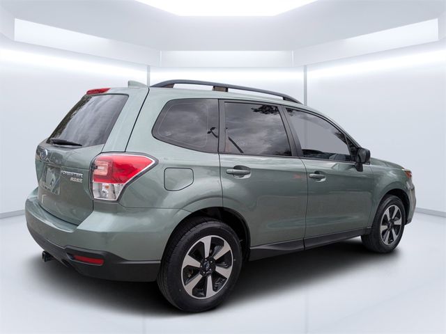 2017 Subaru Forester Base