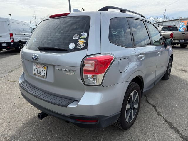 2017 Subaru Forester Base