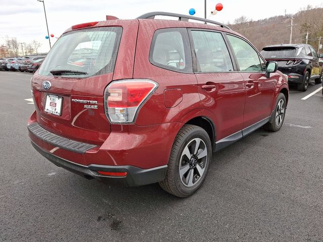 2017 Subaru Forester Base