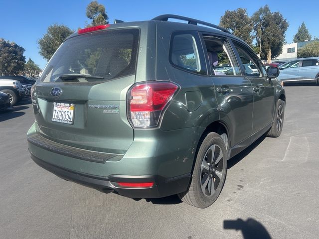 2017 Subaru Forester Base