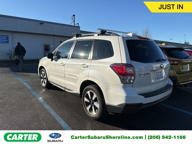 2017 Subaru Forester Base