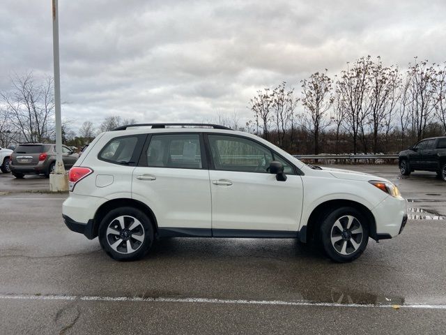 2017 Subaru Forester Base