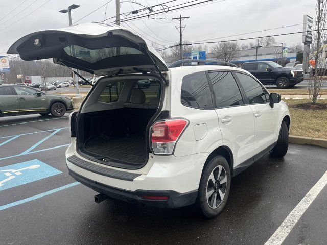 2017 Subaru Forester Base