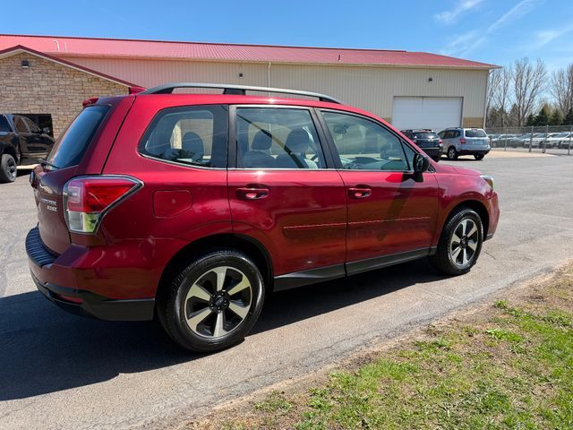 2017 Subaru Forester Base