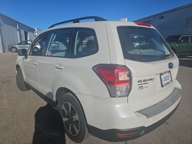 2017 Subaru Forester Base