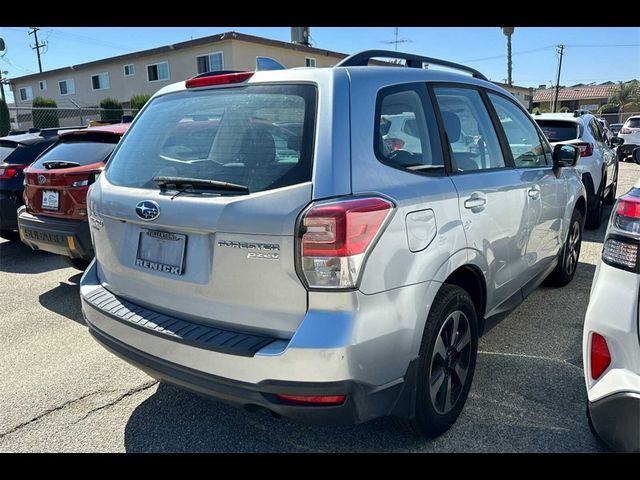 2017 Subaru Forester Base