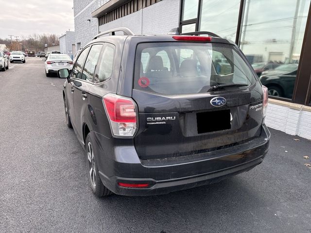 2017 Subaru Forester Base