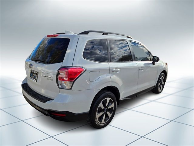 2017 Subaru Forester Base