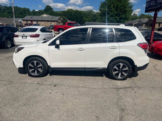 2017 Subaru Forester Base