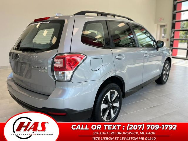 2017 Subaru Forester Base