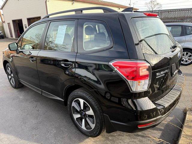 2017 Subaru Forester Base