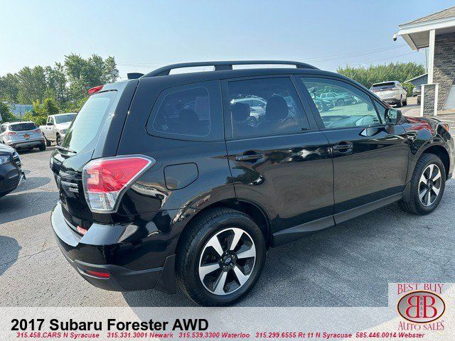 2017 Subaru Forester Base