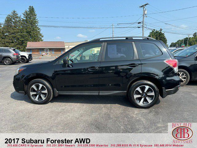 2017 Subaru Forester Base