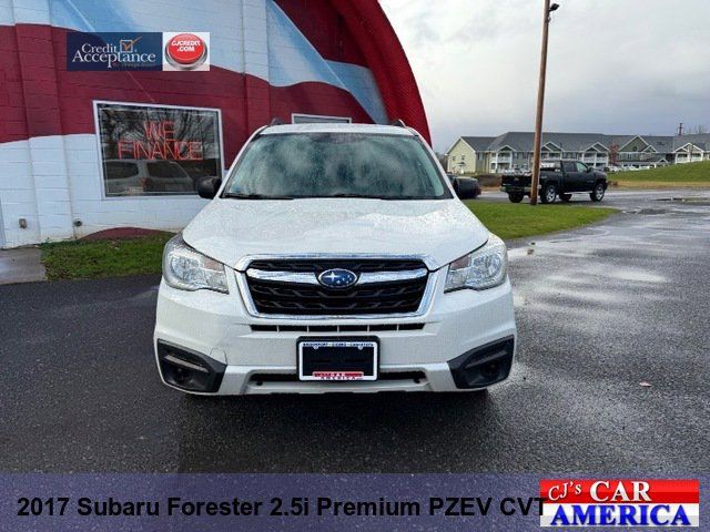 2017 Subaru Forester Base