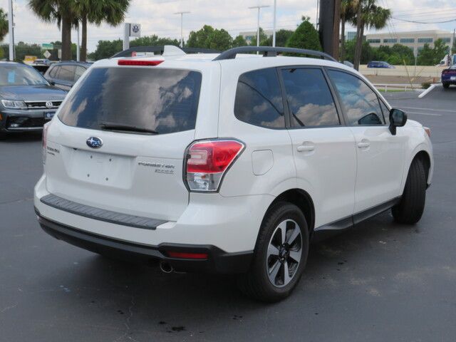 2017 Subaru Forester Base