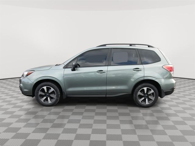 2017 Subaru Forester Base