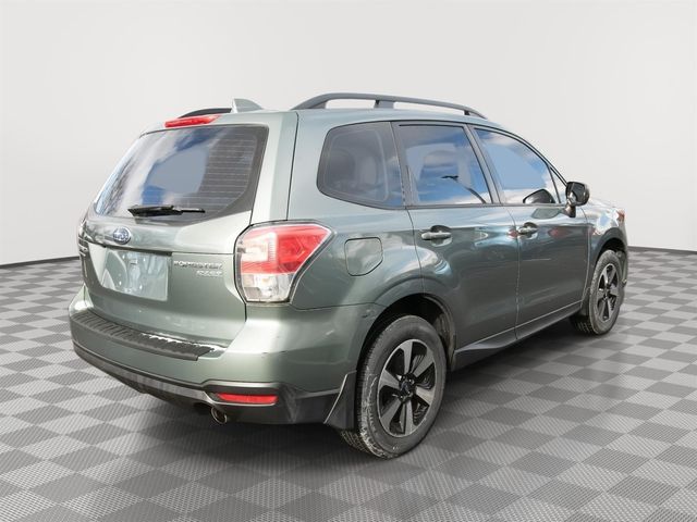 2017 Subaru Forester Base