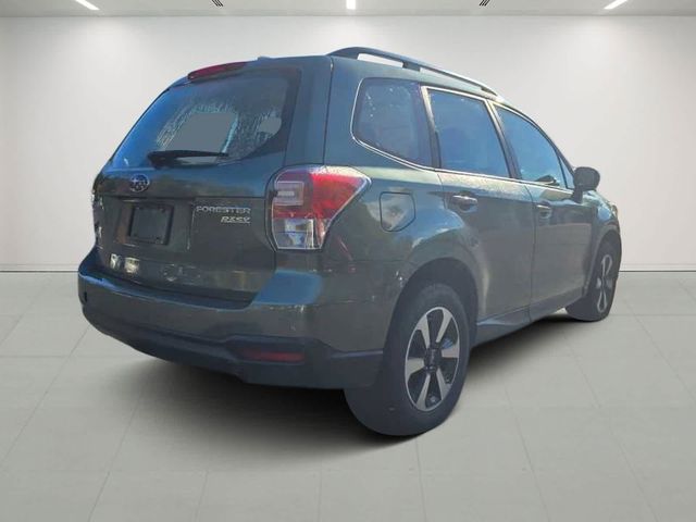 2017 Subaru Forester Base