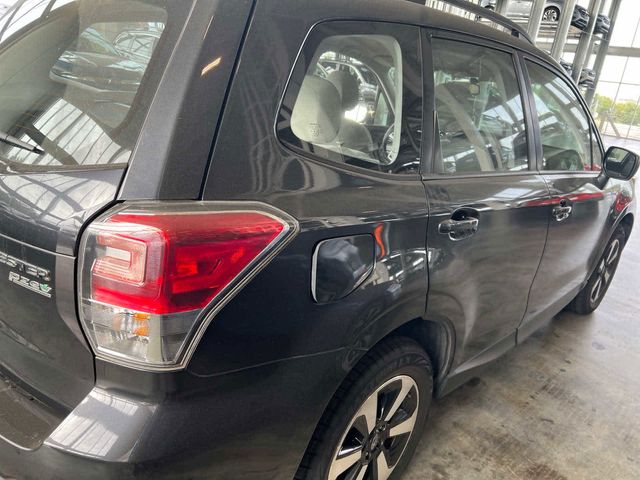 2017 Subaru Forester Base