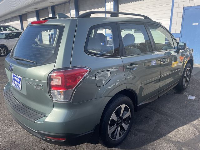 2017 Subaru Forester Base