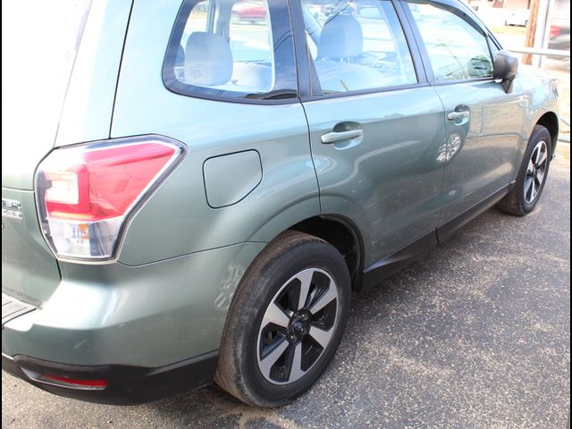 2017 Subaru Forester Base