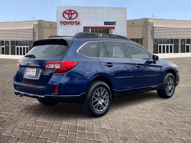 2017 Subaru Outback Base