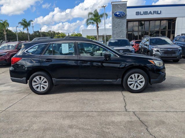 2017 Subaru Outback Base