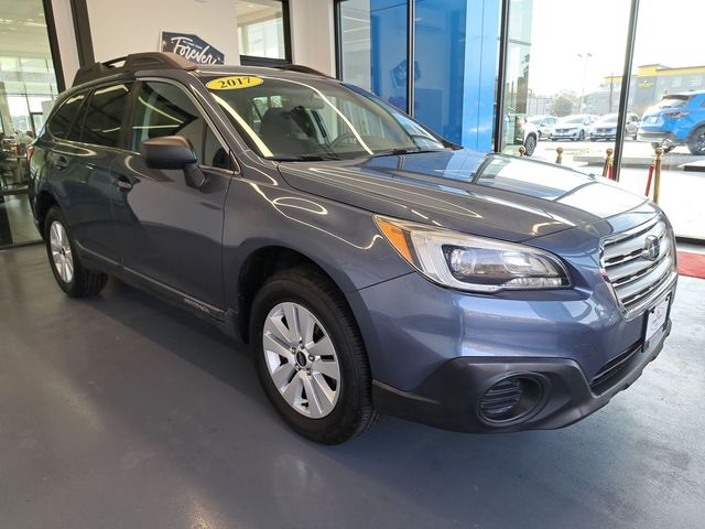 2017 Subaru Outback Base